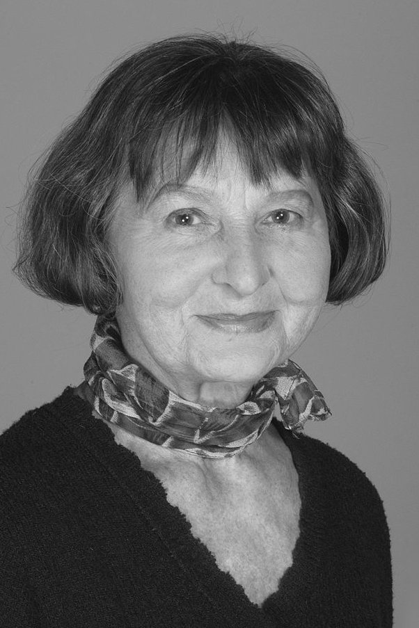 Viera Topinková backdrop