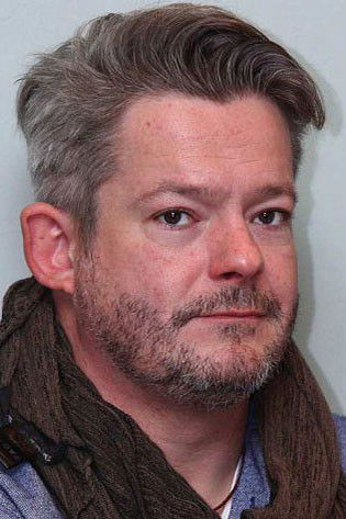 Aleš Háma backdrop