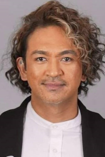 Onyl Torres backdrop