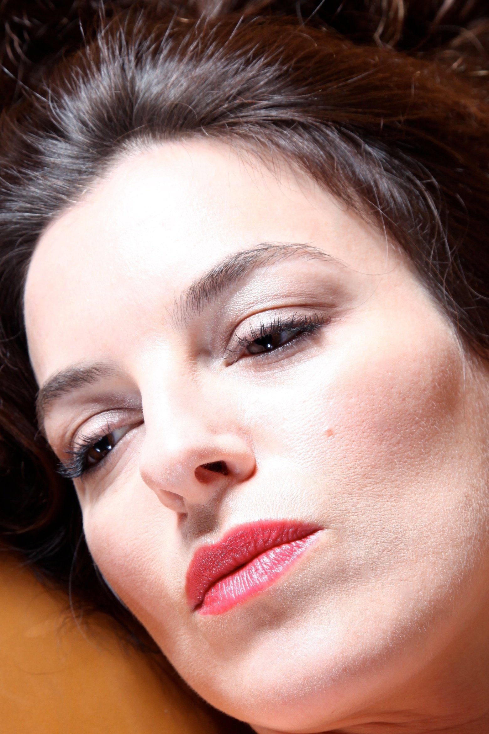 Kimberly Atkinson backdrop