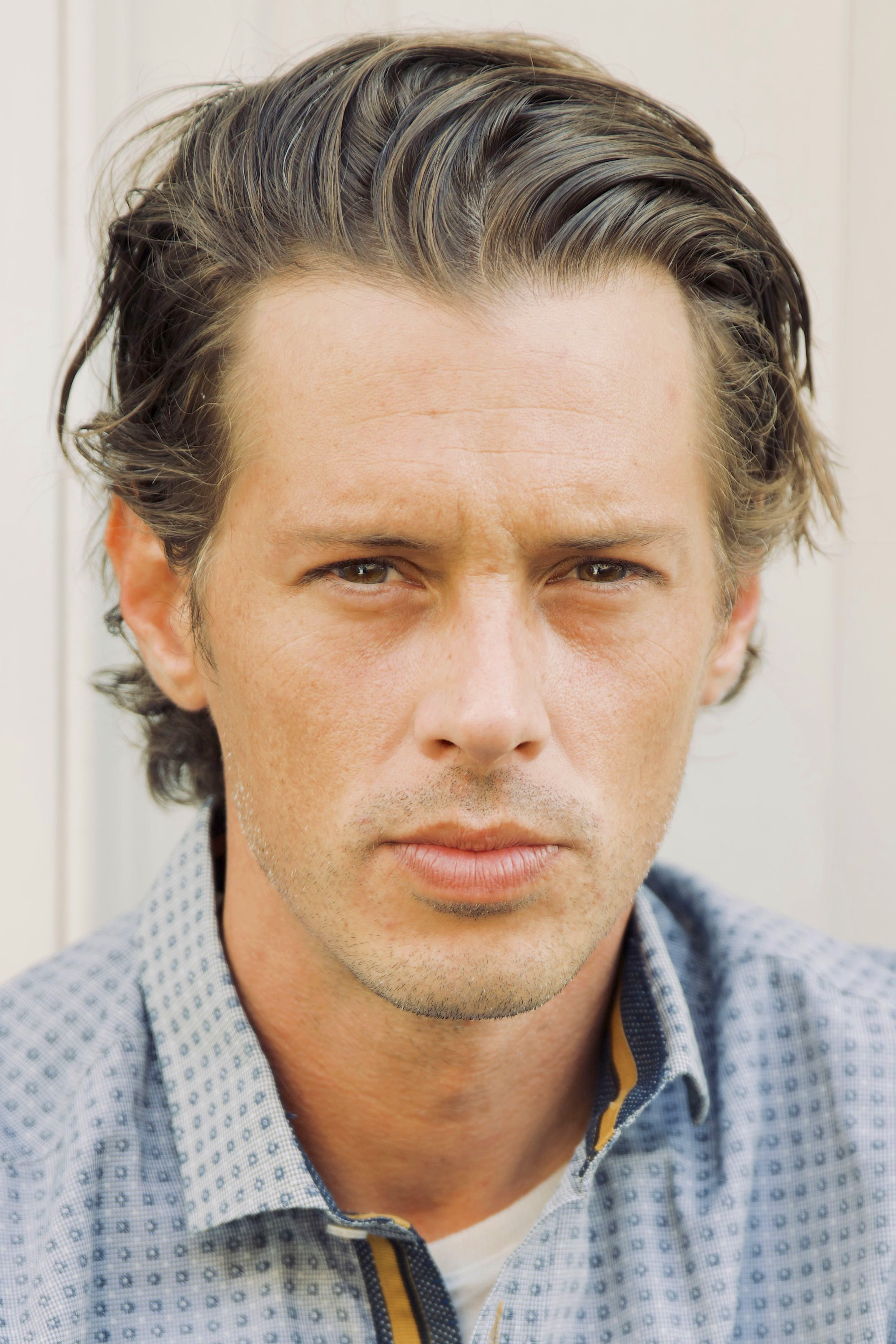 Kyle Justin Leatherberry backdrop