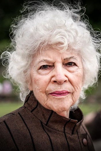 Teri Wehn-Damisch backdrop