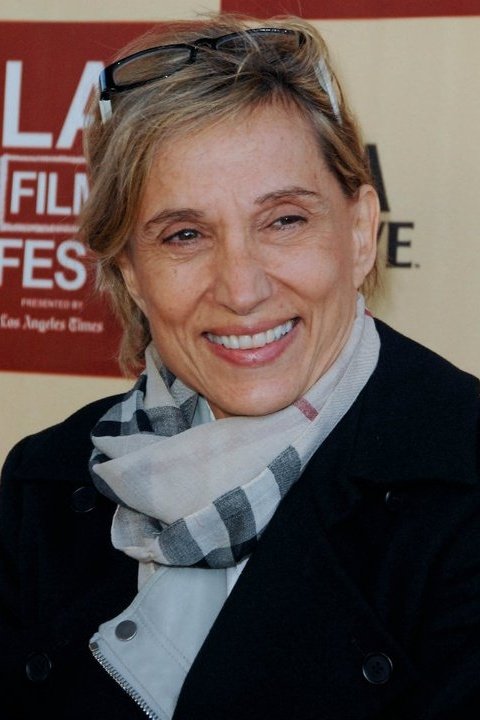 Fina Torres backdrop