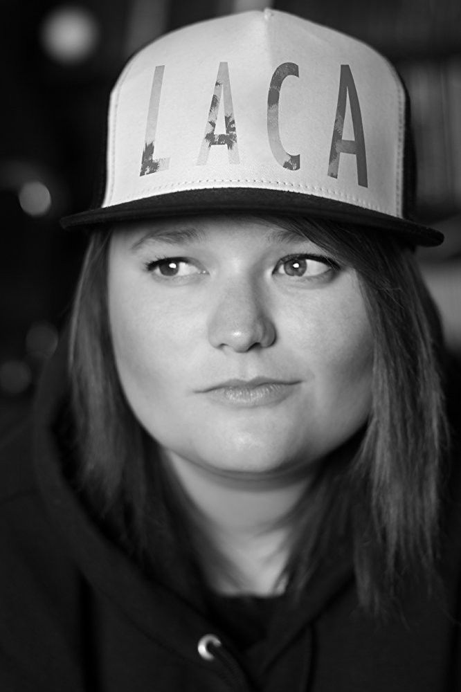 Kim Beavers backdrop