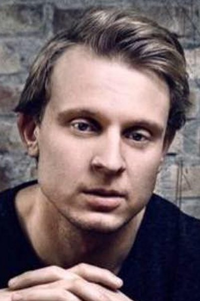 Anders Aamodt backdrop