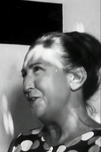 Sofia Veroni backdrop