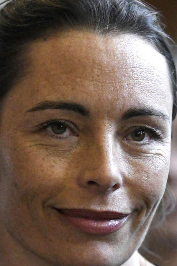 Vanina Ickx backdrop