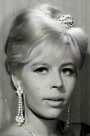 Klairi Deligianni backdrop