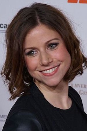 Katrin Heß backdrop