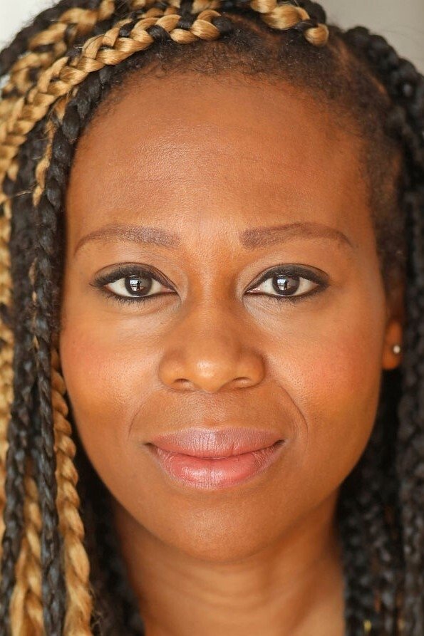 Brandee Steger backdrop