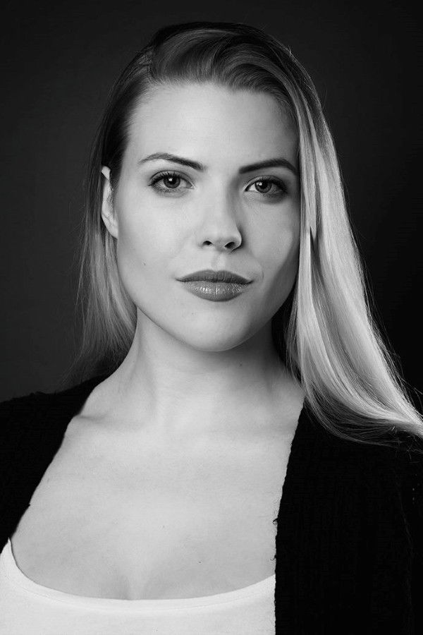 Marianne Lindbeck backdrop