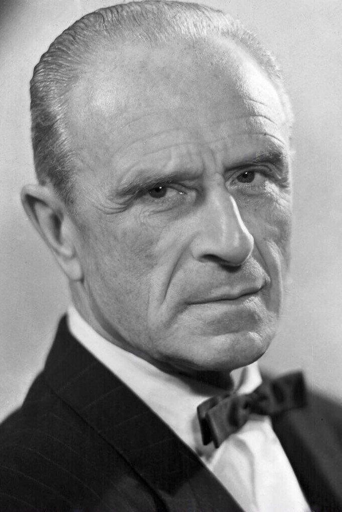 Anatoli Ktorov backdrop