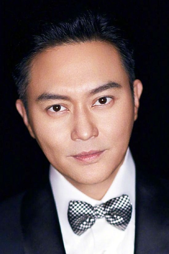 Julian Cheung Chi-Lam backdrop