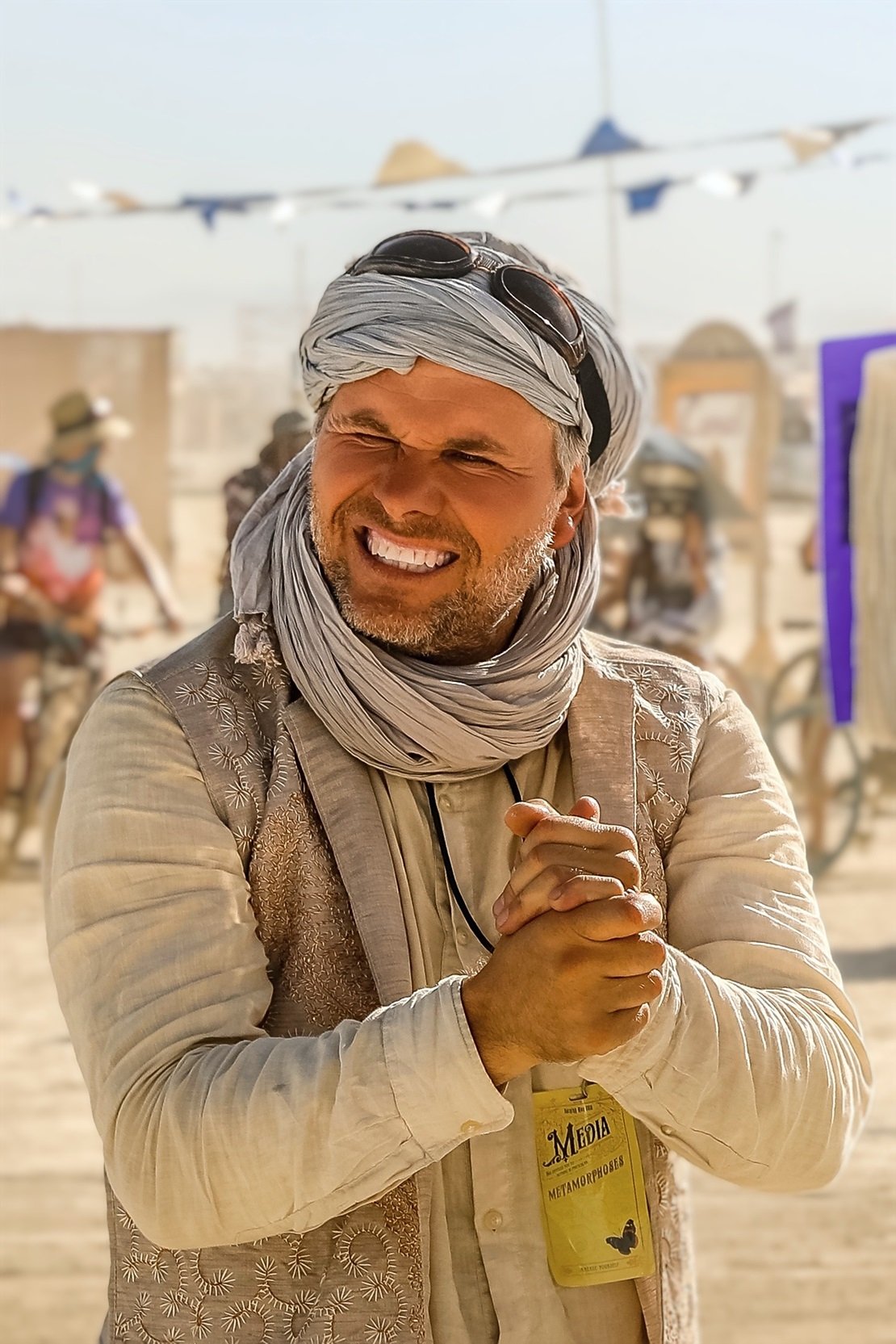 Mattias Löw backdrop