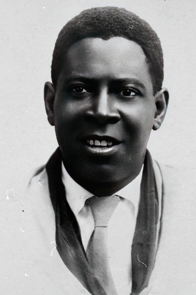 Lud Germain backdrop