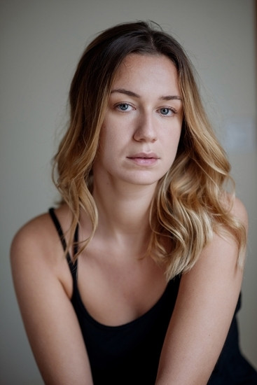 Zoé Marchal backdrop