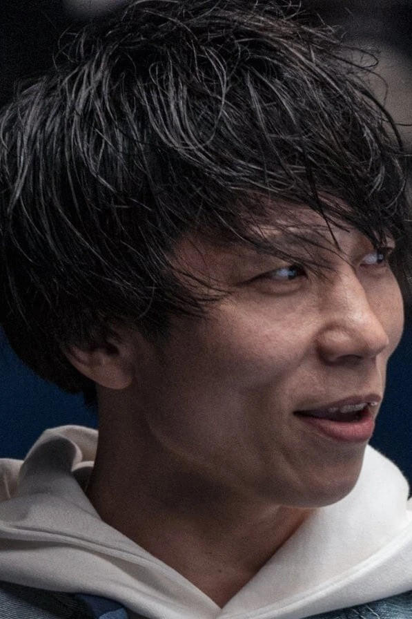 Yohei Komatsu backdrop