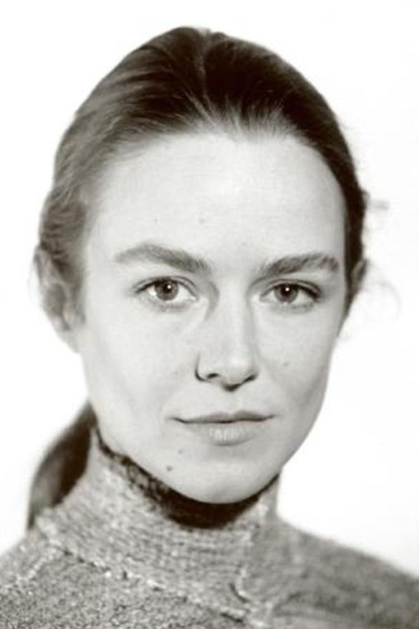 Sophie Caffarel backdrop