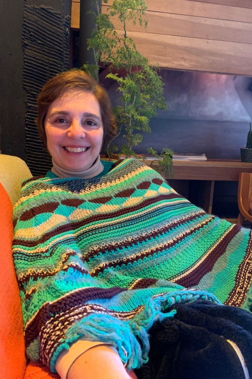 Daniela Vasconcelos backdrop