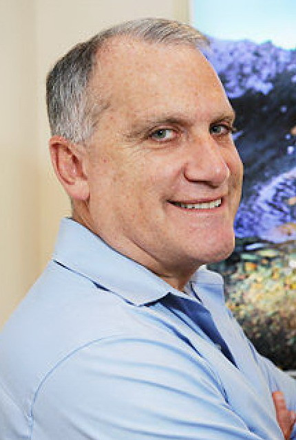 Alan Rabinowitz backdrop