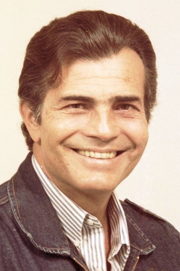 Tarcísio Meira backdrop