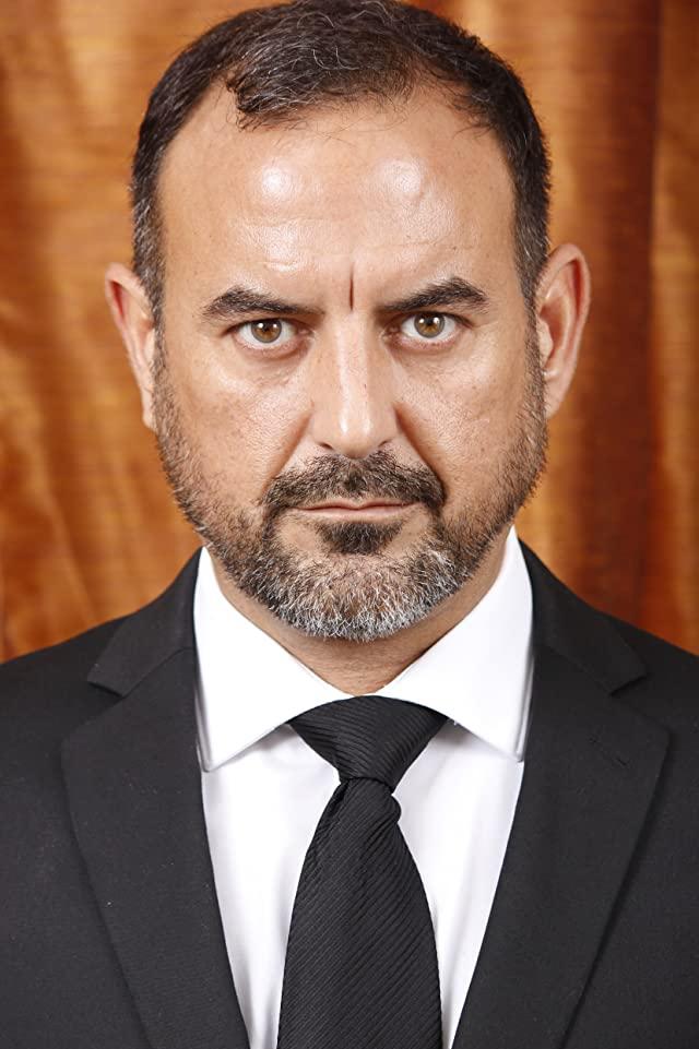 Serafin Falcon backdrop