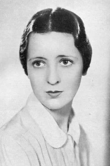 Lesley Wareing backdrop