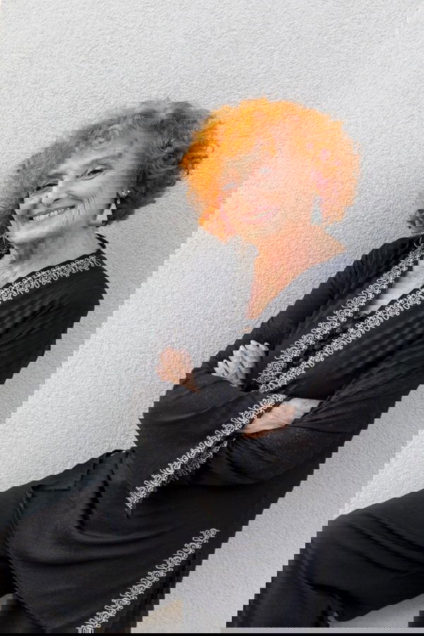 Anna Maria De Luca backdrop