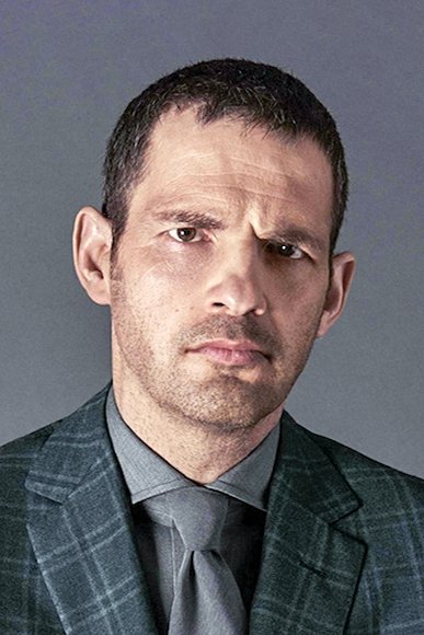 Géza Röhrig backdrop