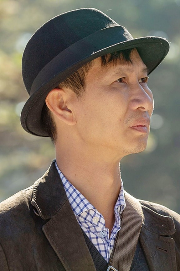 Phan Quang Bình Nguyễn backdrop