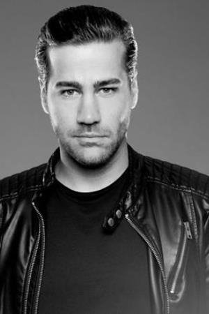 Dave Mantel backdrop