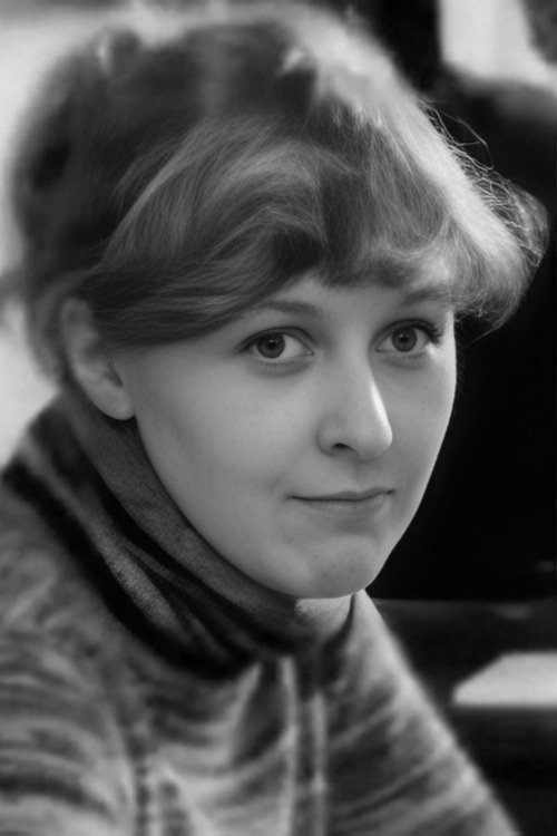 Alla Sergiyko backdrop