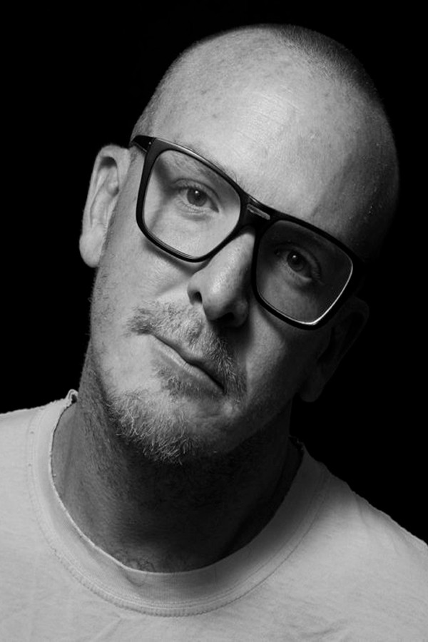 Frank Pérez-Garland: Frank Peres-Garland backdrop