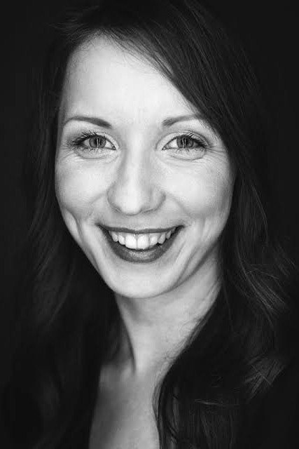 Elina Litvinova backdrop