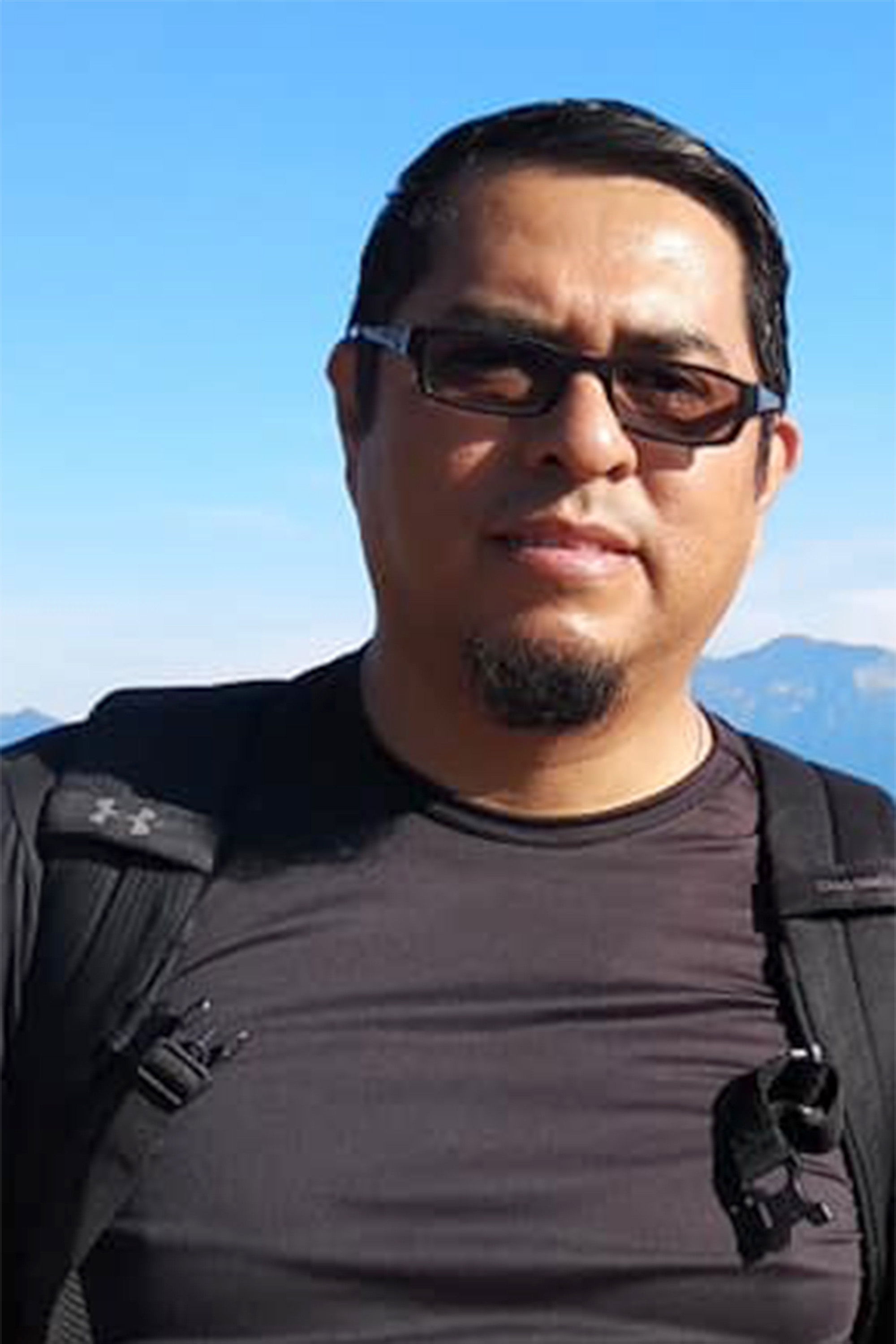 José Antonio Torres Marin backdrop