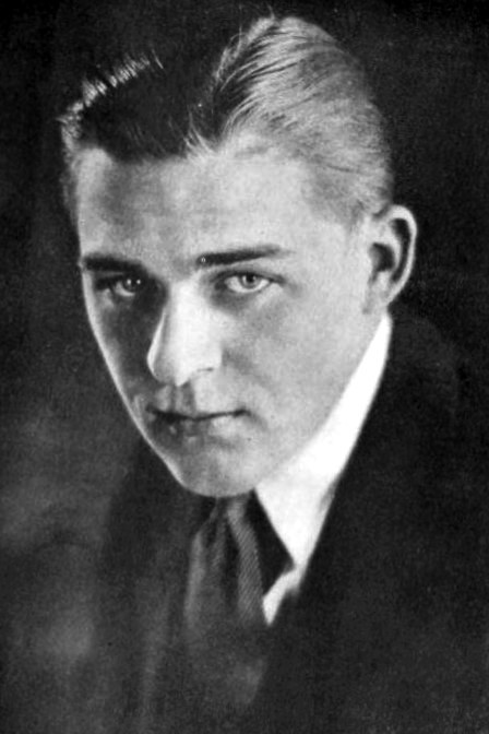 Arnold Gray backdrop