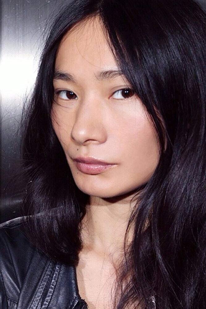 Gana Bayarsaikhan backdrop