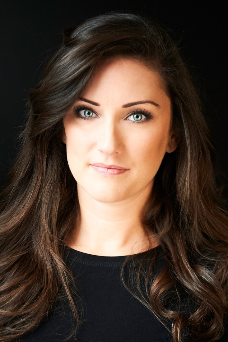 Stephanie McKenzie backdrop