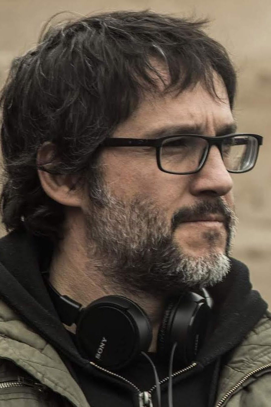 Daniel Vega Vidal backdrop