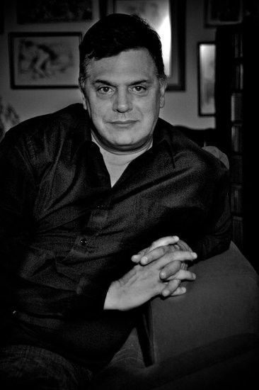 Rodolfo García Vázquez backdrop