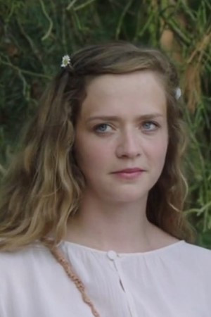 Sarina Radomski backdrop