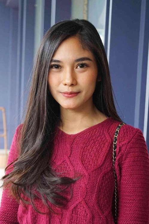 Garneta Haruni backdrop