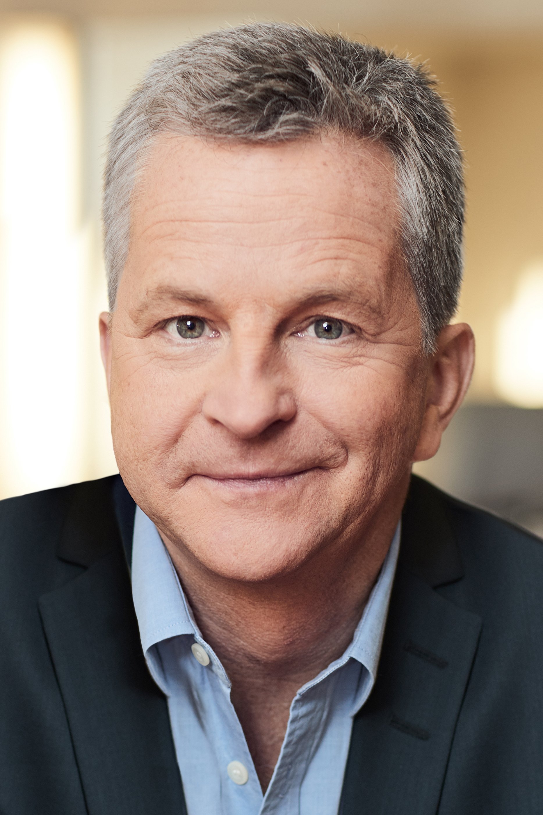 André Robitaille backdrop