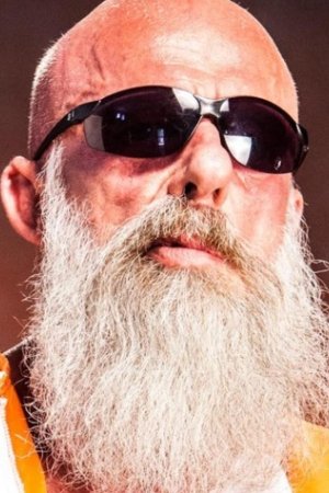 Andreas Cahling backdrop