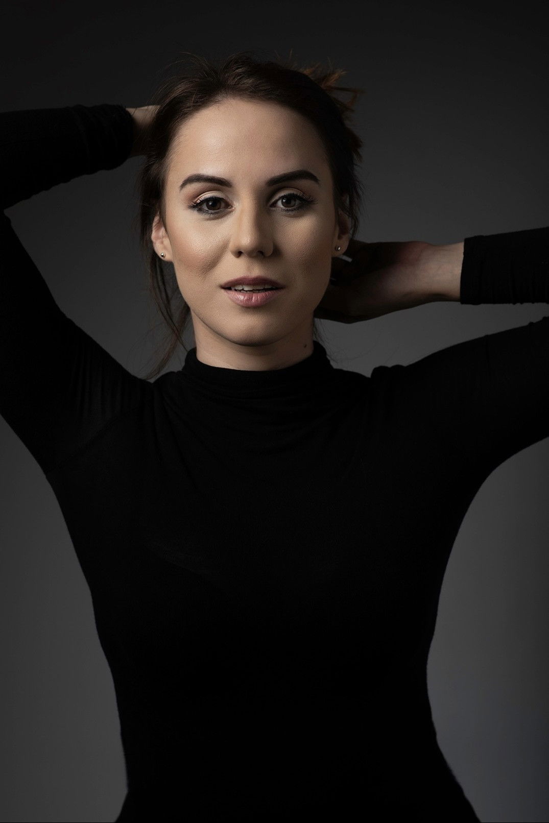 Marietere Vélez backdrop