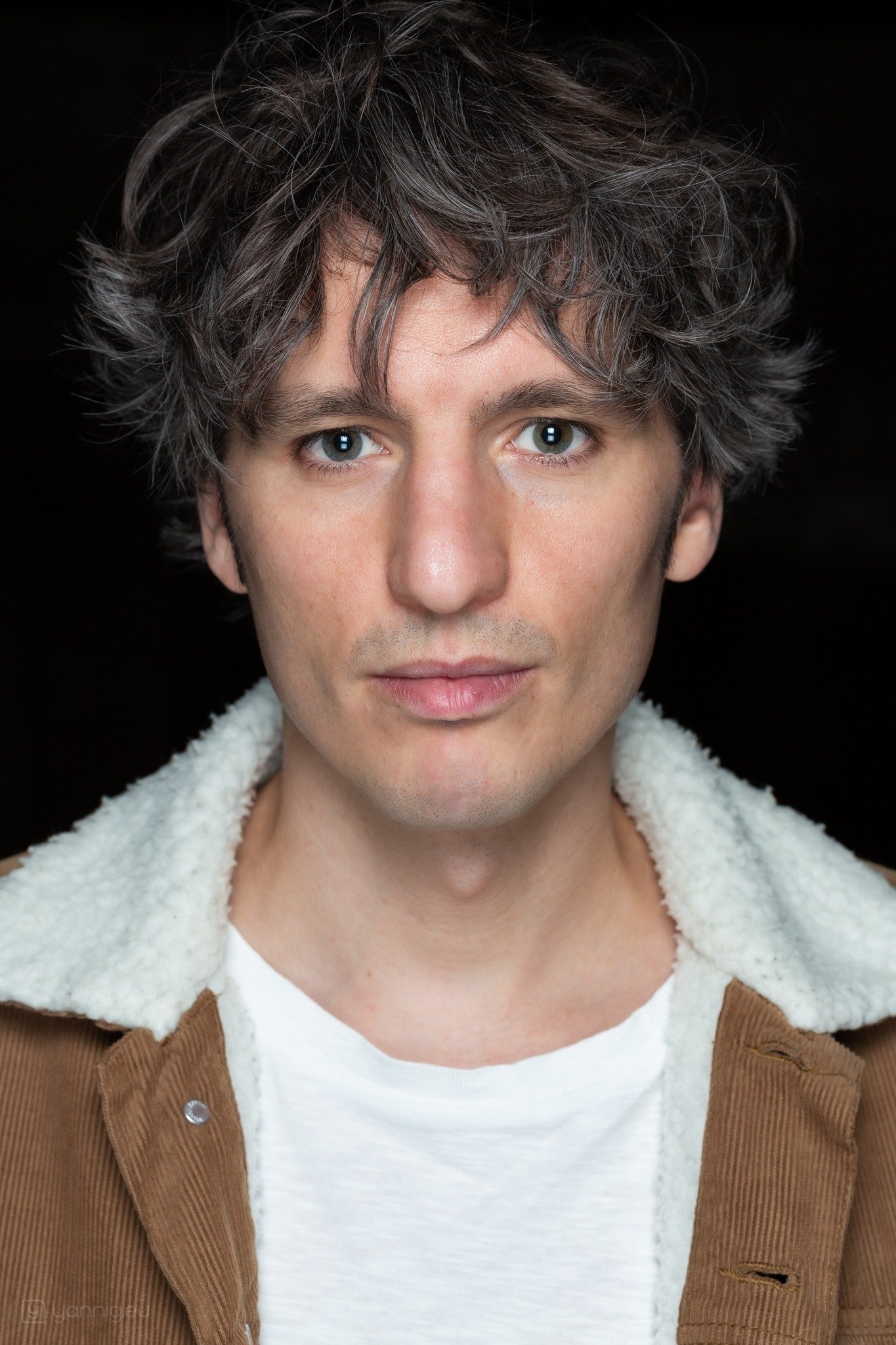 Steven Boen backdrop