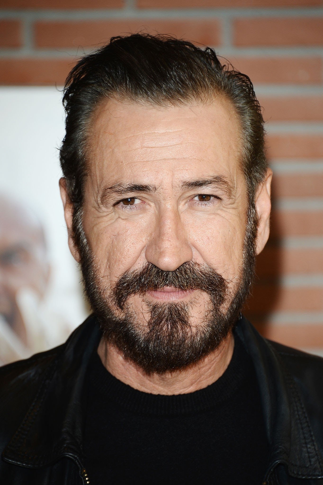 Marco Giallini backdrop