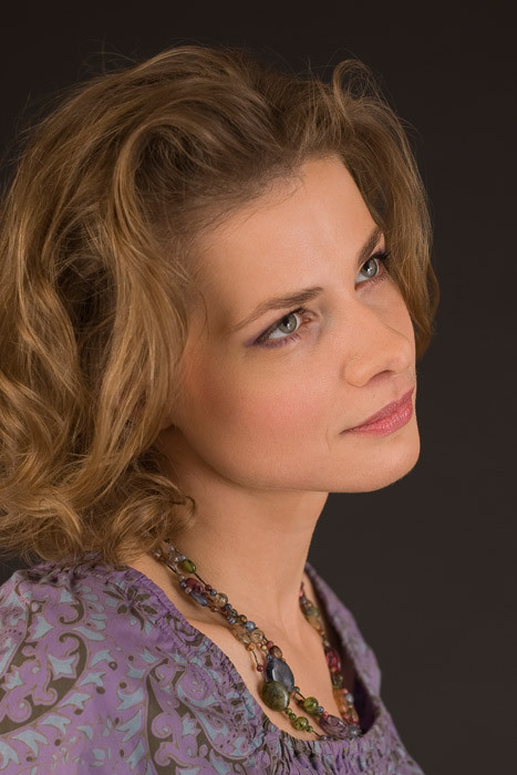 Yana Sobolevskaya backdrop