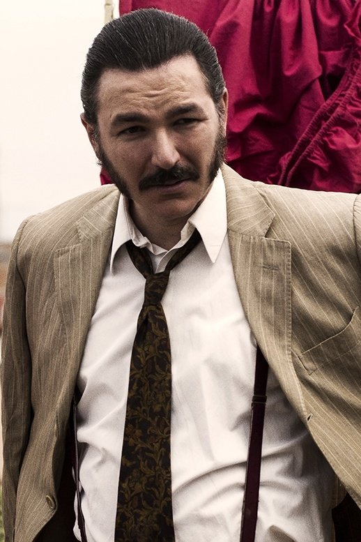 Federiko Rozati backdrop