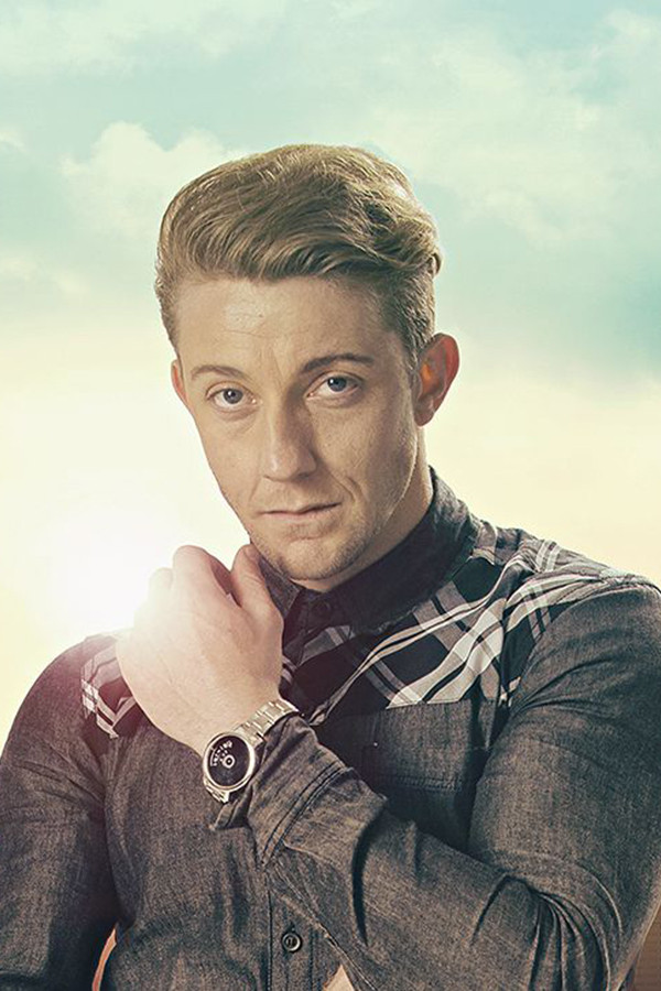 Zak Hendrikz backdrop